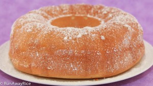 Sponge Cake (Banh Bong Lan) - No-Fail Recipe | recipe from runawayrice.com