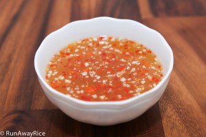 Fish Sauce Dipping Sauce (Nuoc Mam Cham) - Shortcut Recipe! | recipe from runawayrice.com