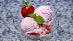 Strawberry Ice Cream --enjoy the fresh fruits of the season in this easy, homemade ice cream recipe!
