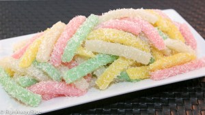 Silkworm Cassava Cake (Banh Tam Khoai Mi) - Who knew "silkworms" could be so appetizing? | recipe from runawayrice.com