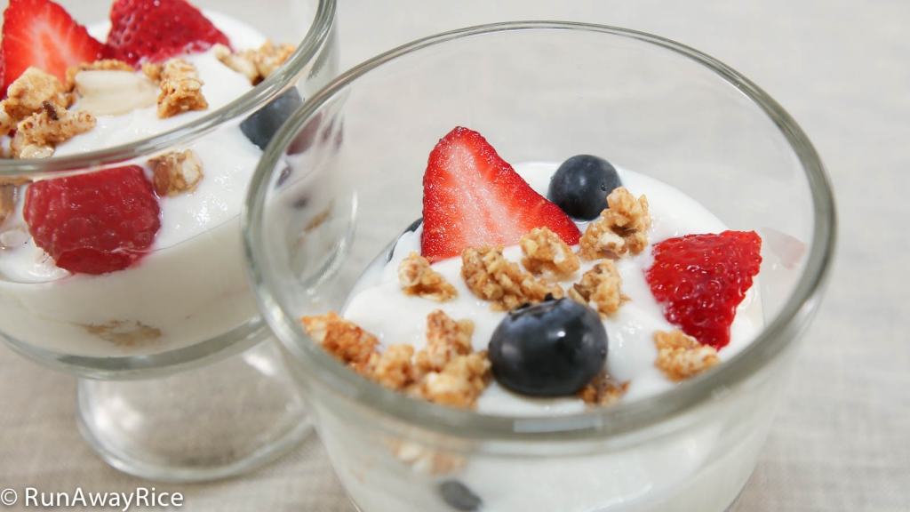 Yogurt with fresh berries and granola, the perfect breakfast!