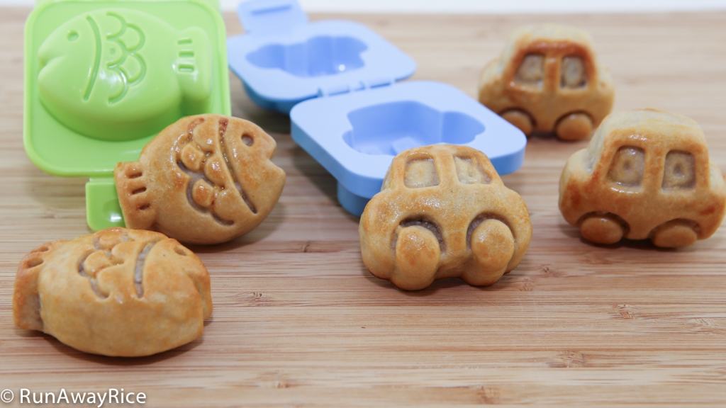 Recipe twist: Use egg molds to make these cute mooncakes! | recipe from runawayrice.com