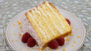 Orange Chiffon Cake with Sweet Glaze and Raspberries | recipe from runawayrice.com