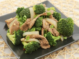 Better than take-out, easy to make: 5-Spice Beef and Broccoli | recipe from runawayrice.com
