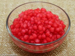 Easy recipe for Faux Pomegranate Seeds Dessert (Hat/Hot Luu) | recipe from runawayrice.com