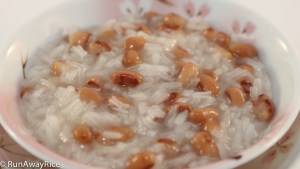 Rice Pudding with Black-Eyed Peas (Che Dau Trang) | recipe from runawayrice.com
