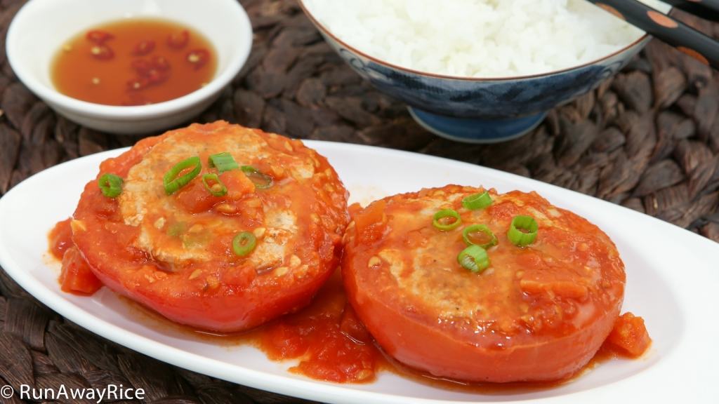Stuffed Tomatoes (Ca Chua Nhoi Thit) - easy meal and it's all homemade!