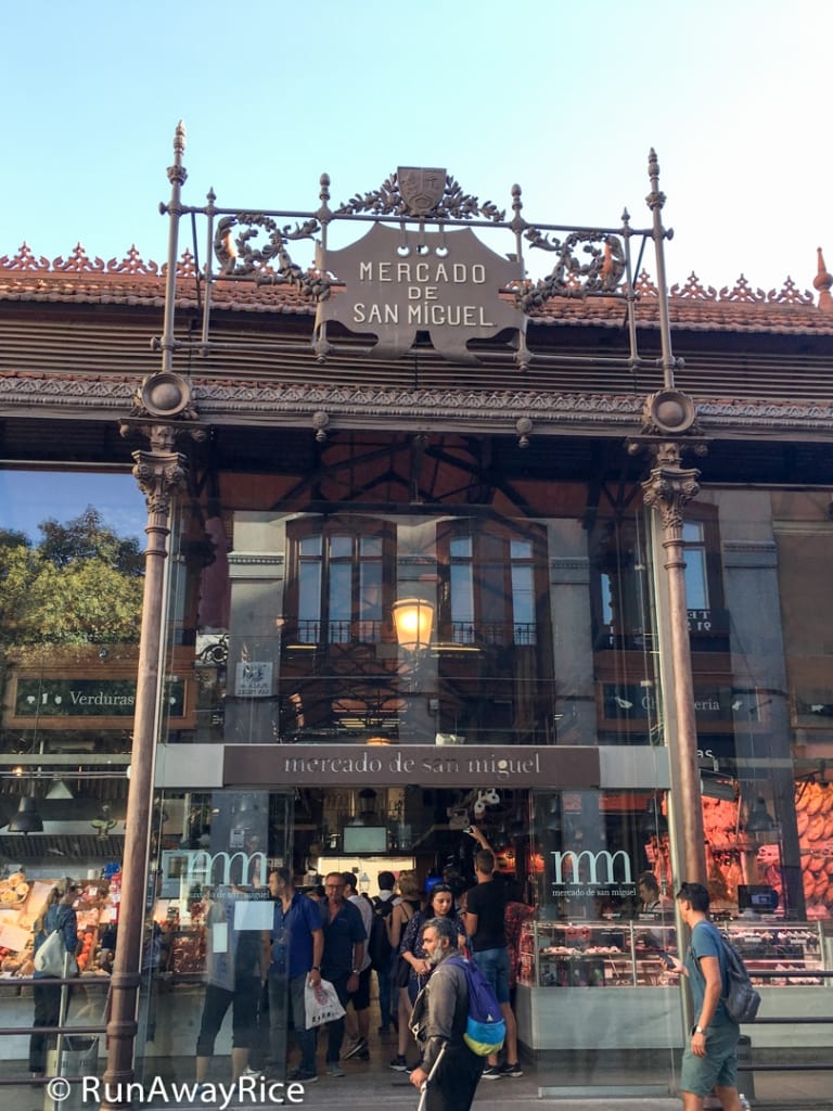 Mercado de San Miguel - Entrance to the market | runawayrice.com