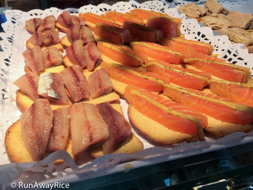 Mercado de San Miguel - Smoked Cod on Toast | runawayrice.com