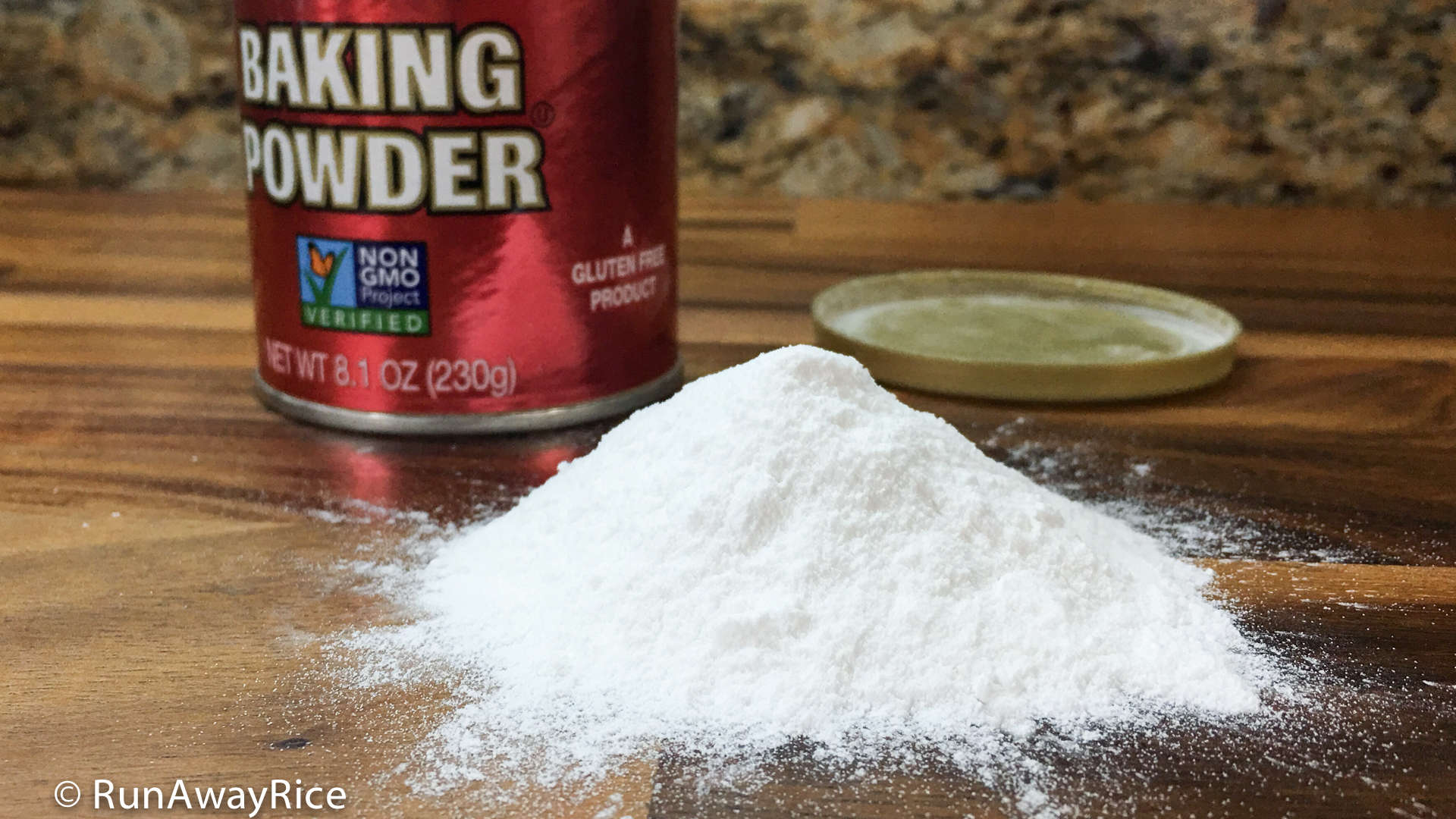 baking powder cleaning kitchen paint wall