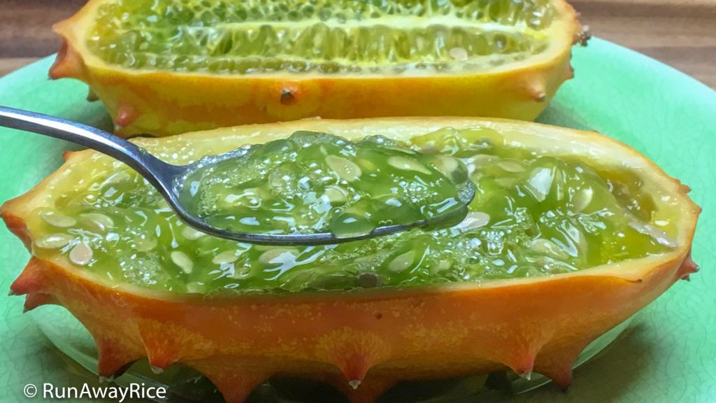 Kiwano Melon / Horned Melon - How to Eat this Funky Looking Fruit | runawayrice.com