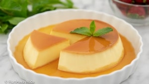 Flan / Caramel Custard (Banh Flan) - Instant Pot Recipe, Easy and Delicious! | recipe from runawayrice.com