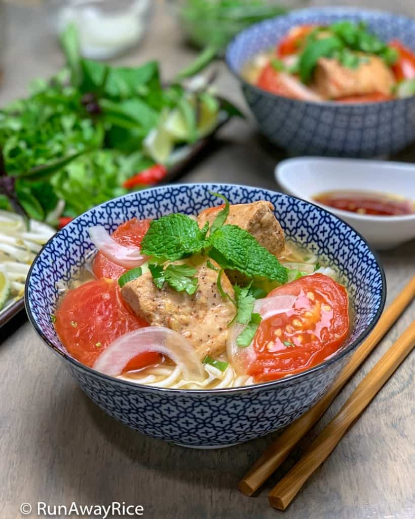Fish Rice Noodle Soup (Bun Ca) - Must-Try Vietnamese Noodle Soup | recipe from runawayrice.com