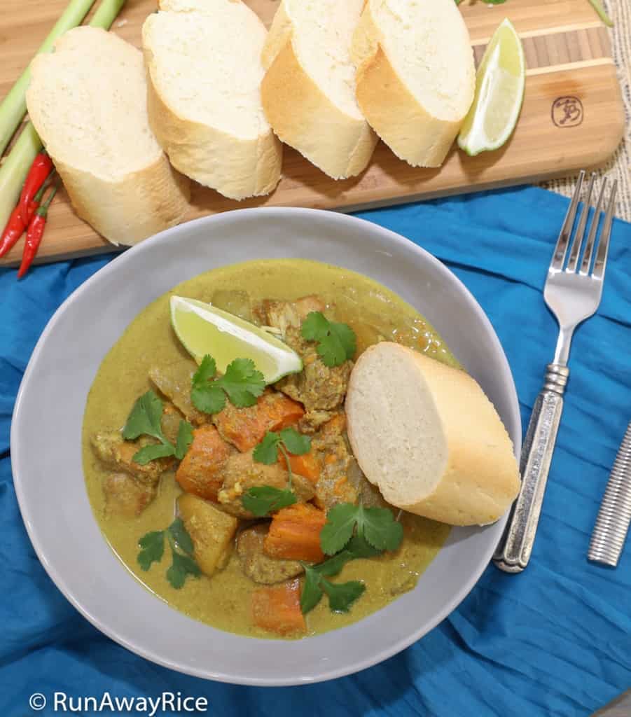 Instant Pot Chicken Curry (Ca Ri Ga) - Yummy Vietnamese-Style Curry Made Easy in the Instant Pot Recipe | recipe from runawayrice.com