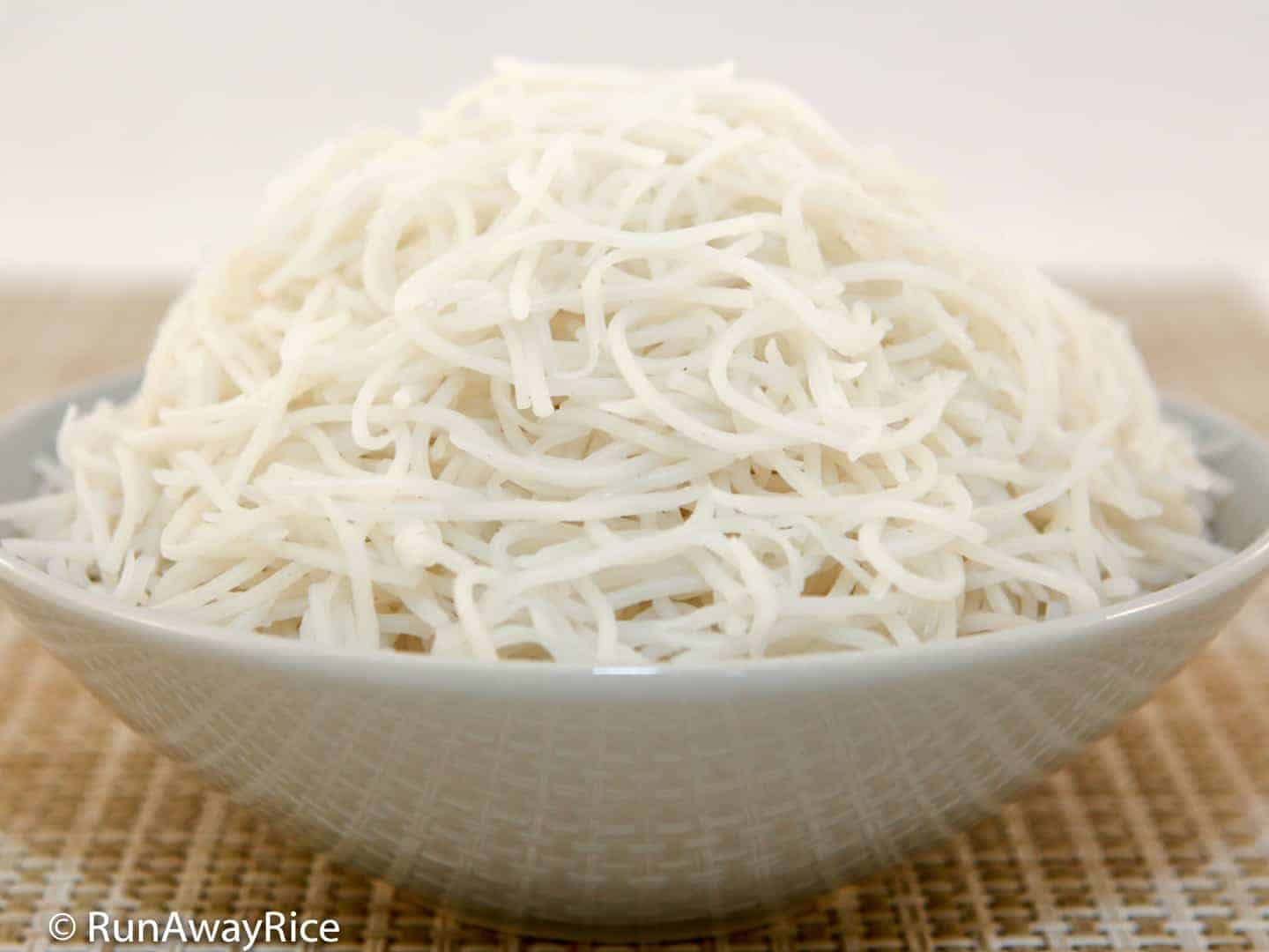 Rice Vermicelli (Bun) - The Trick for Cooking Perfect Rice Noodles | recipe from runawayrice.com