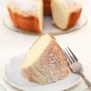 Lighter Classic White Cake | recipe from runawayrice.com
