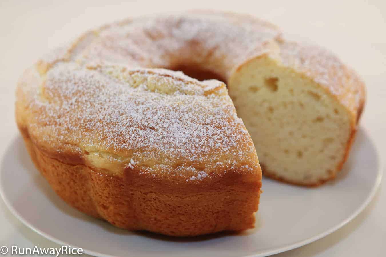 Lighter Classic White Cake | recipe from runawayrice