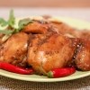 Sweet and Savory Sauteed Chicken (Ga Ro Ti) Mouth-wateringly good and very easy to make! | recipe from runawayrice.com