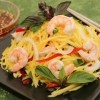 Mango Salad with Shrimp - refreshing flavorful salad, super easy to make | recipe from runawayrice.com