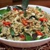 Baby Clams and Basil Appetizer (Hen Xao) - Quick and Easy Party Appetizer! | recipe from runawayrice.com