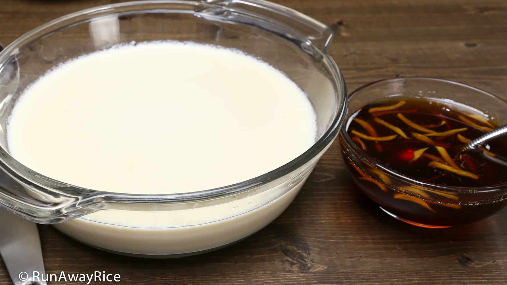 Tofu Pudding (Dau Hu Nuoc Duong / Tao Pho) Easy Recipe with Video