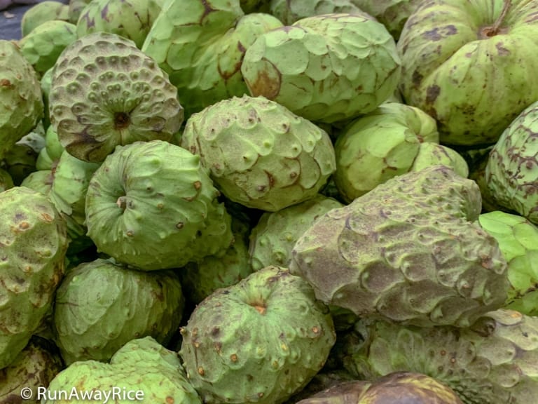 Fruits for Lunar New Year RunAwayRice