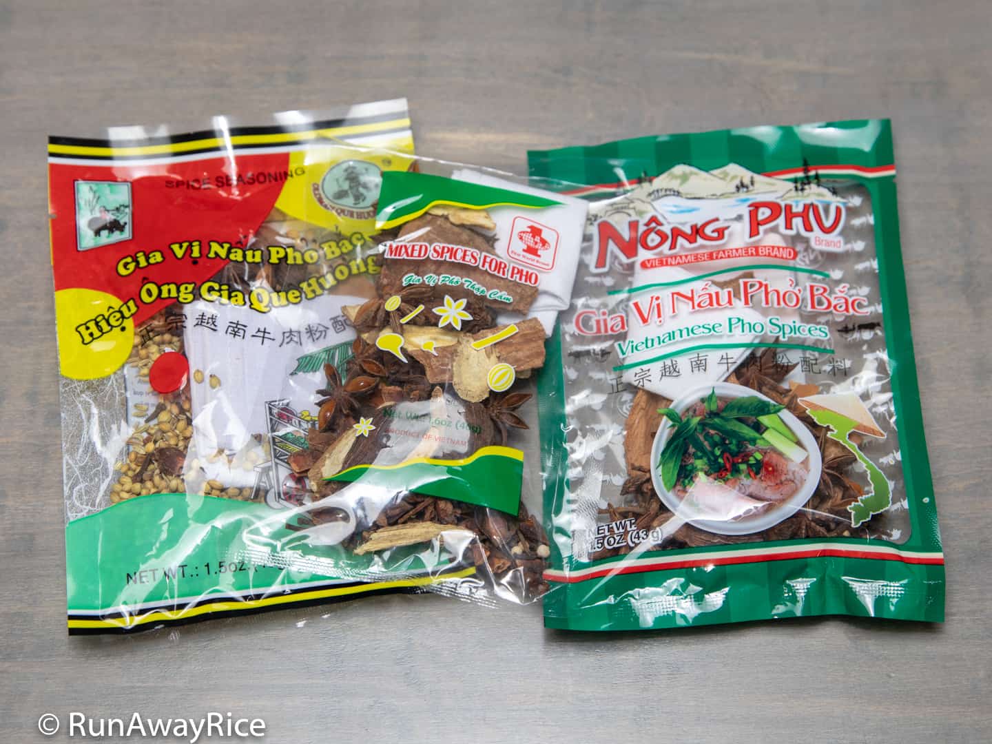 Essential Pho Spices Guide - RunAwayRice